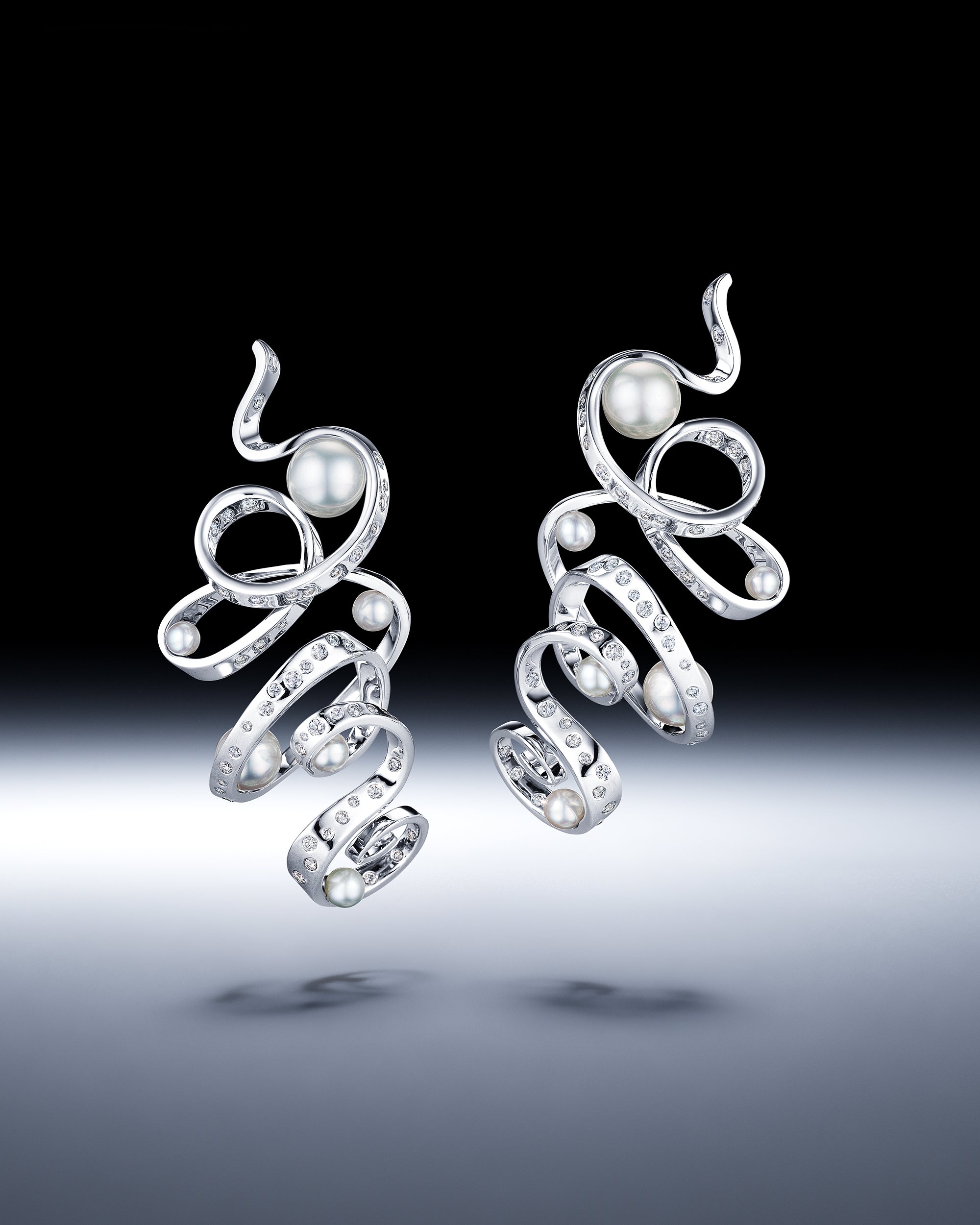 Ruban Drop Earrings