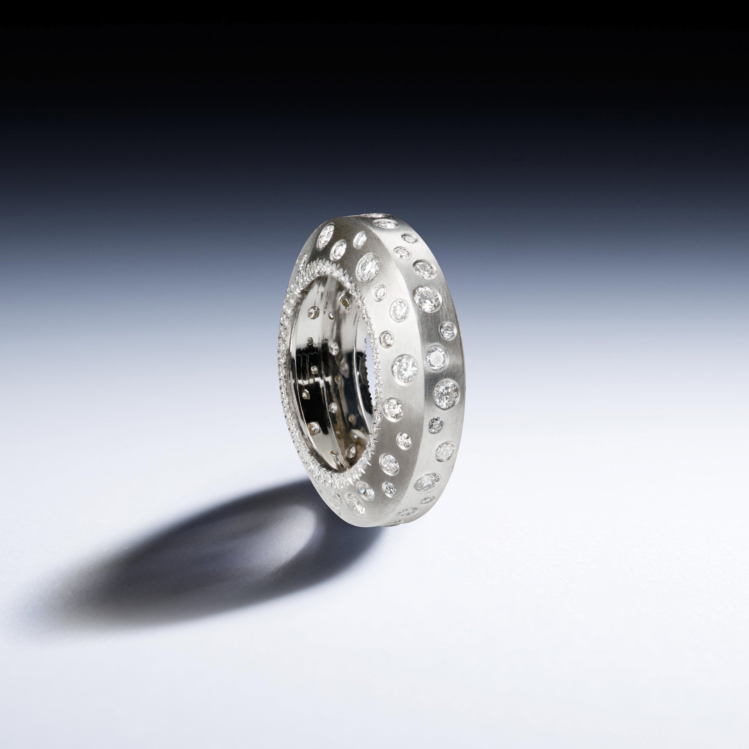 Ecrou Satin Ring
