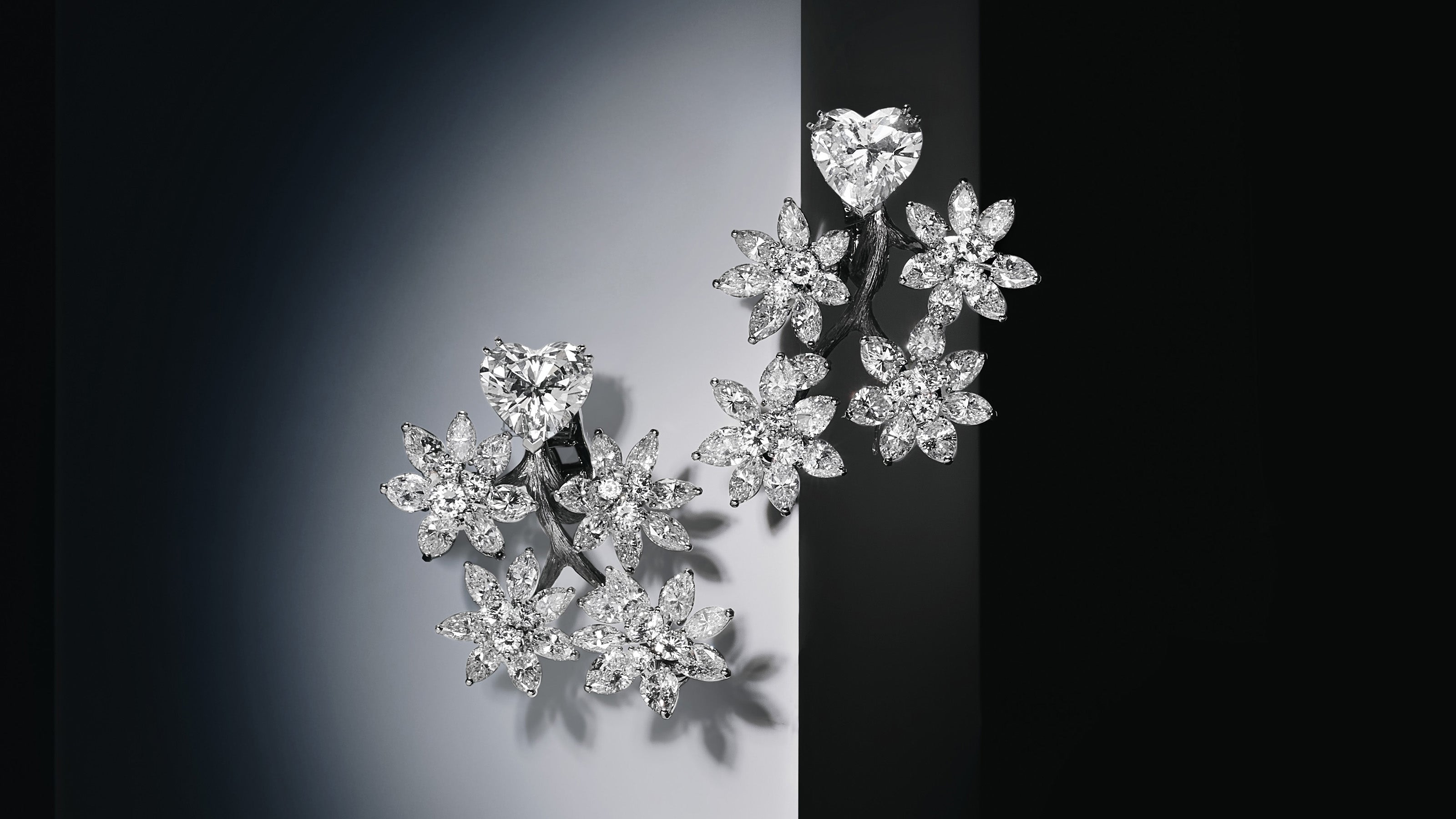 Branch Trembleur Earrings