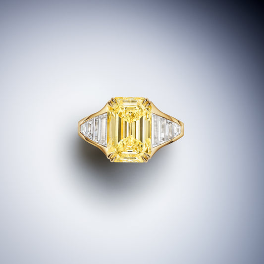 Crescendo Ring