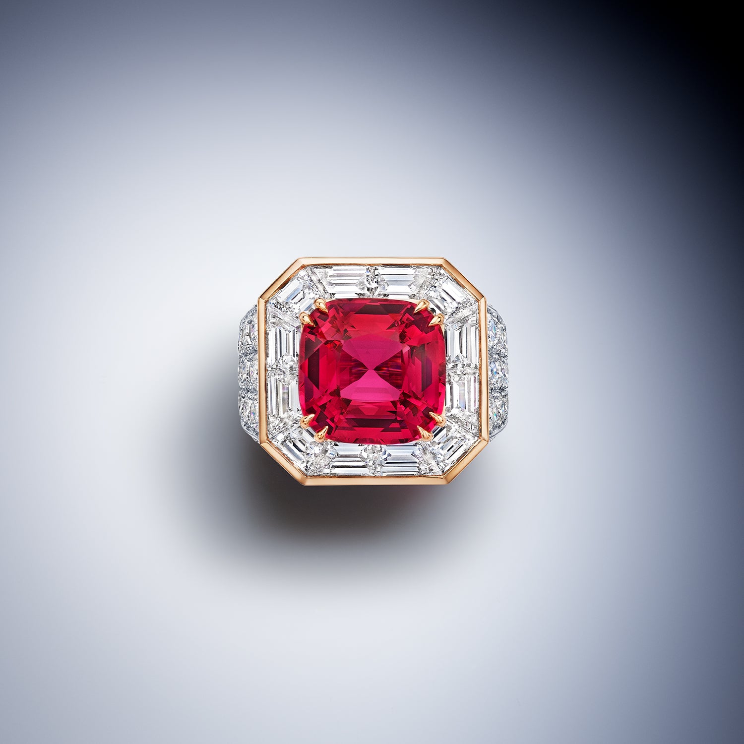 Tour Ring