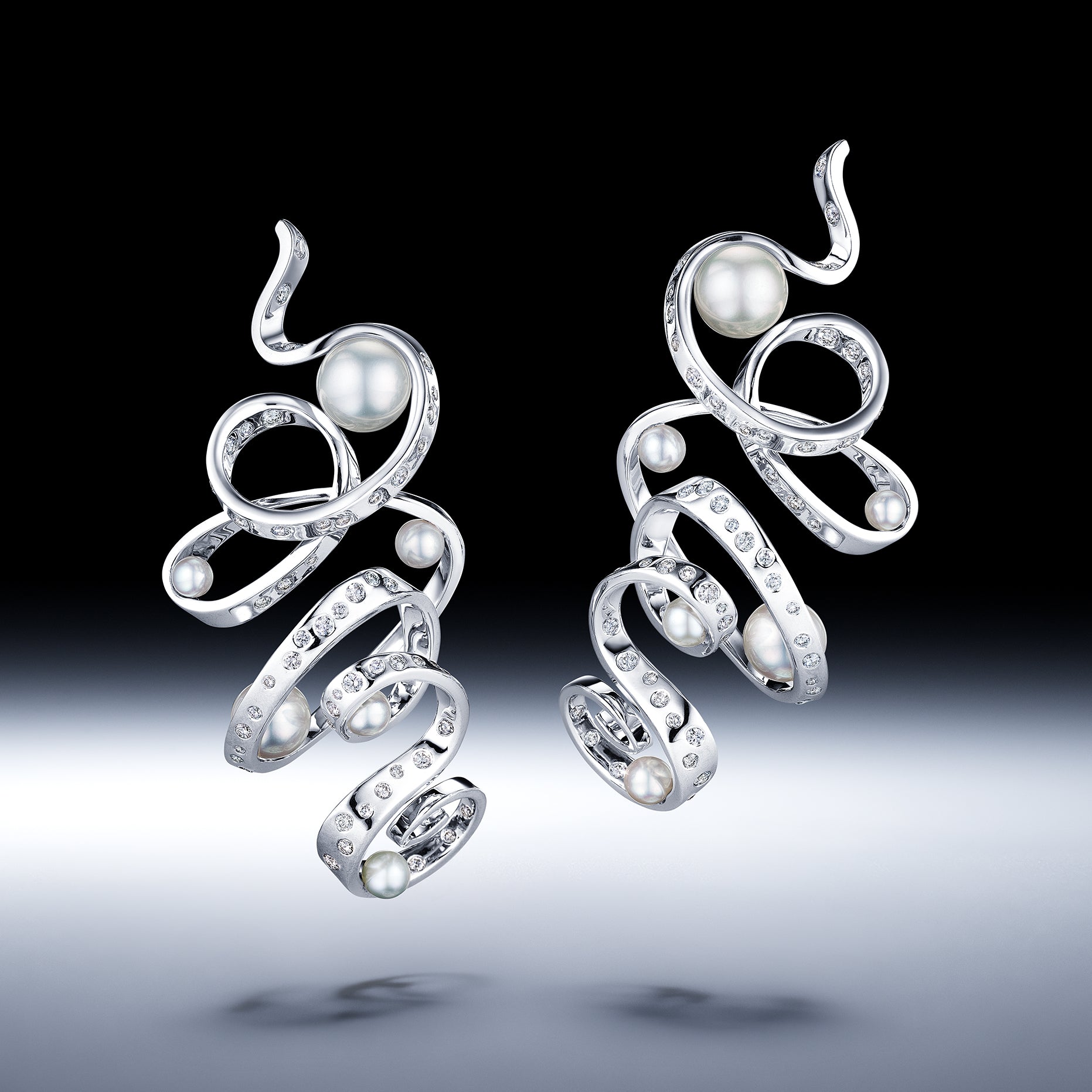 Ruban Drop Earrings