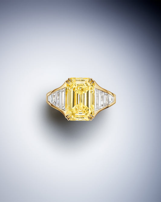 Crescendo Ring