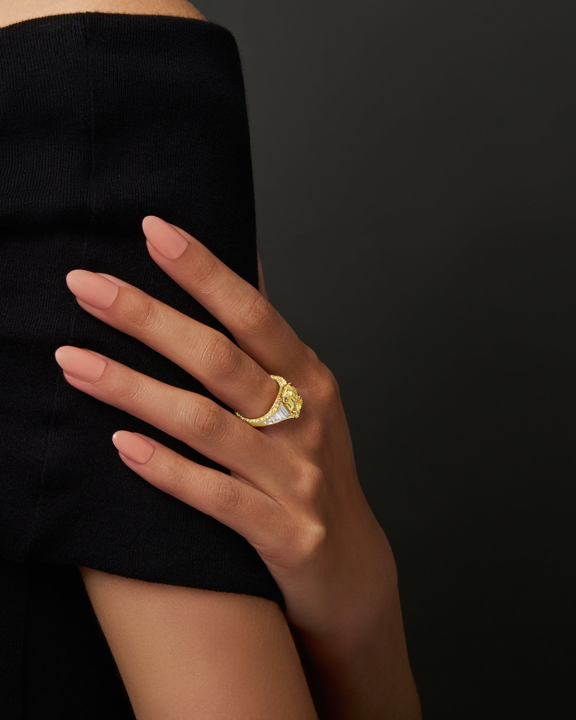 Crescendo Ring