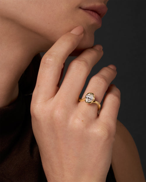 Knot Ring