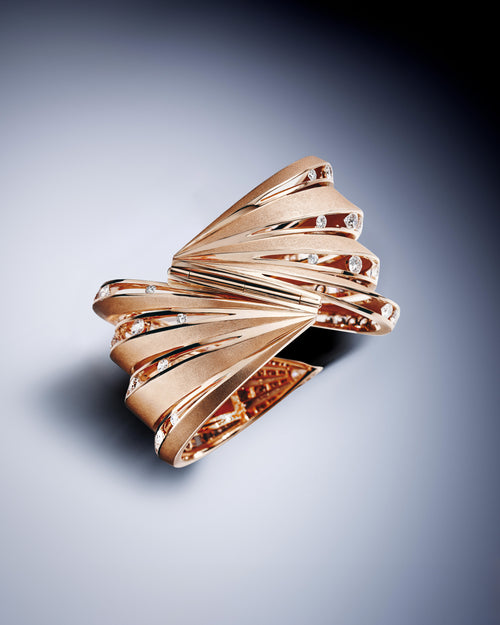 Eventail Cuff