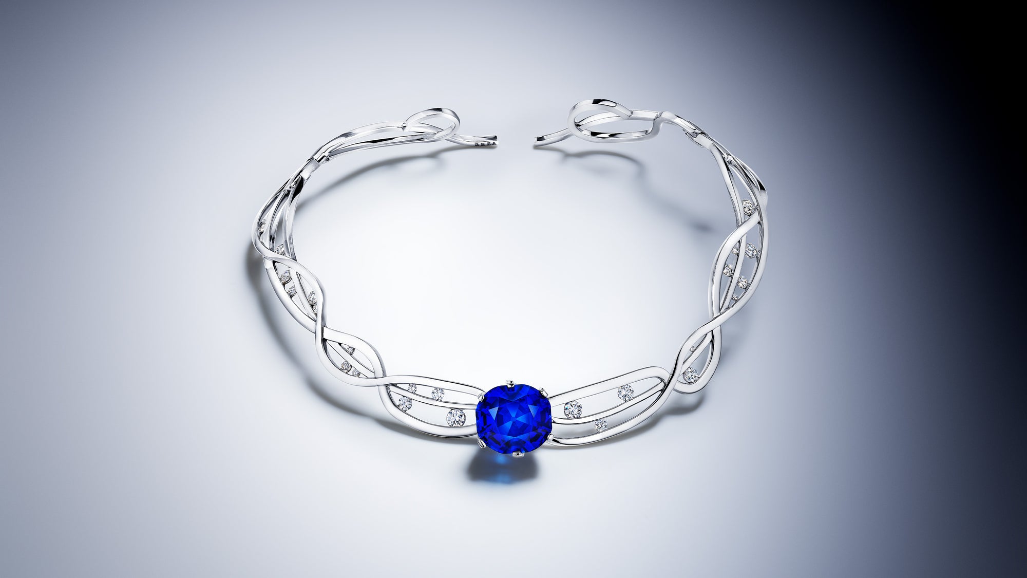 Mistral Necklace