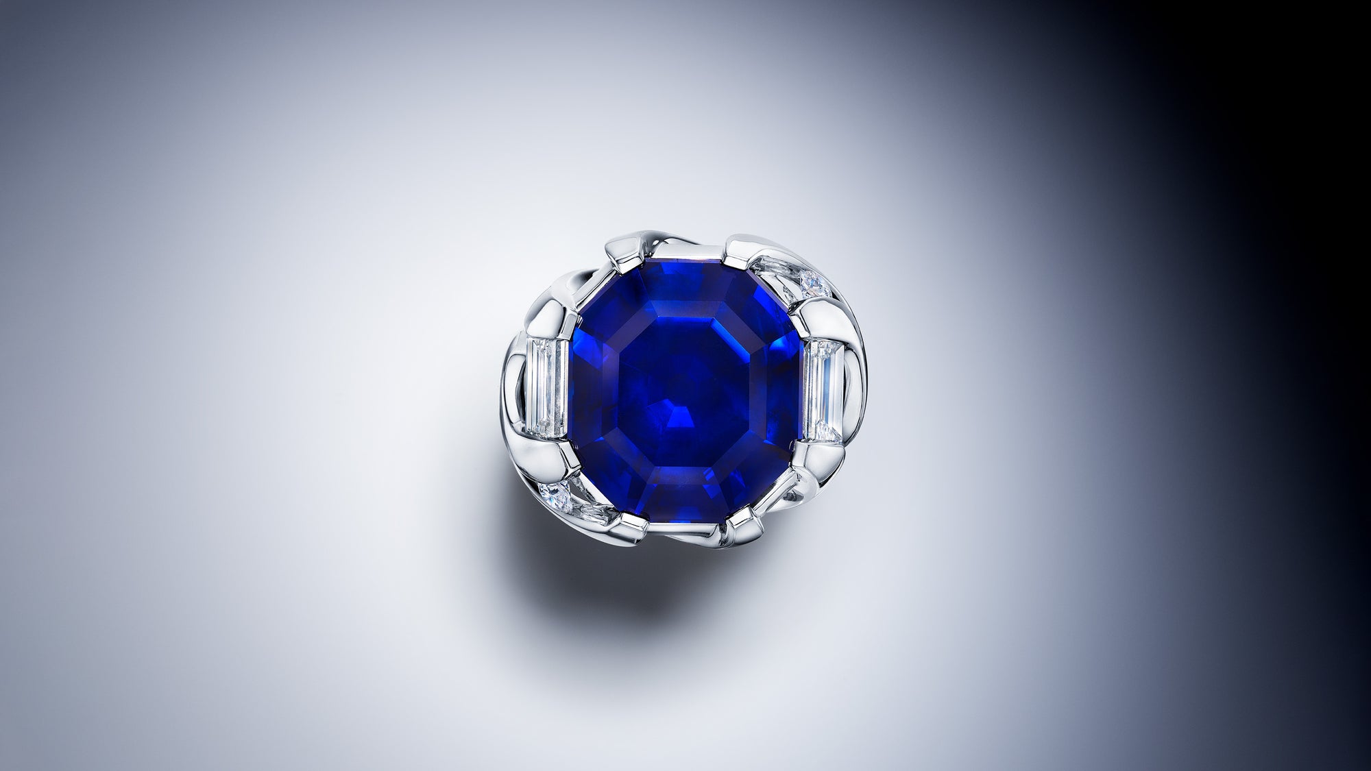 Mistral Ring