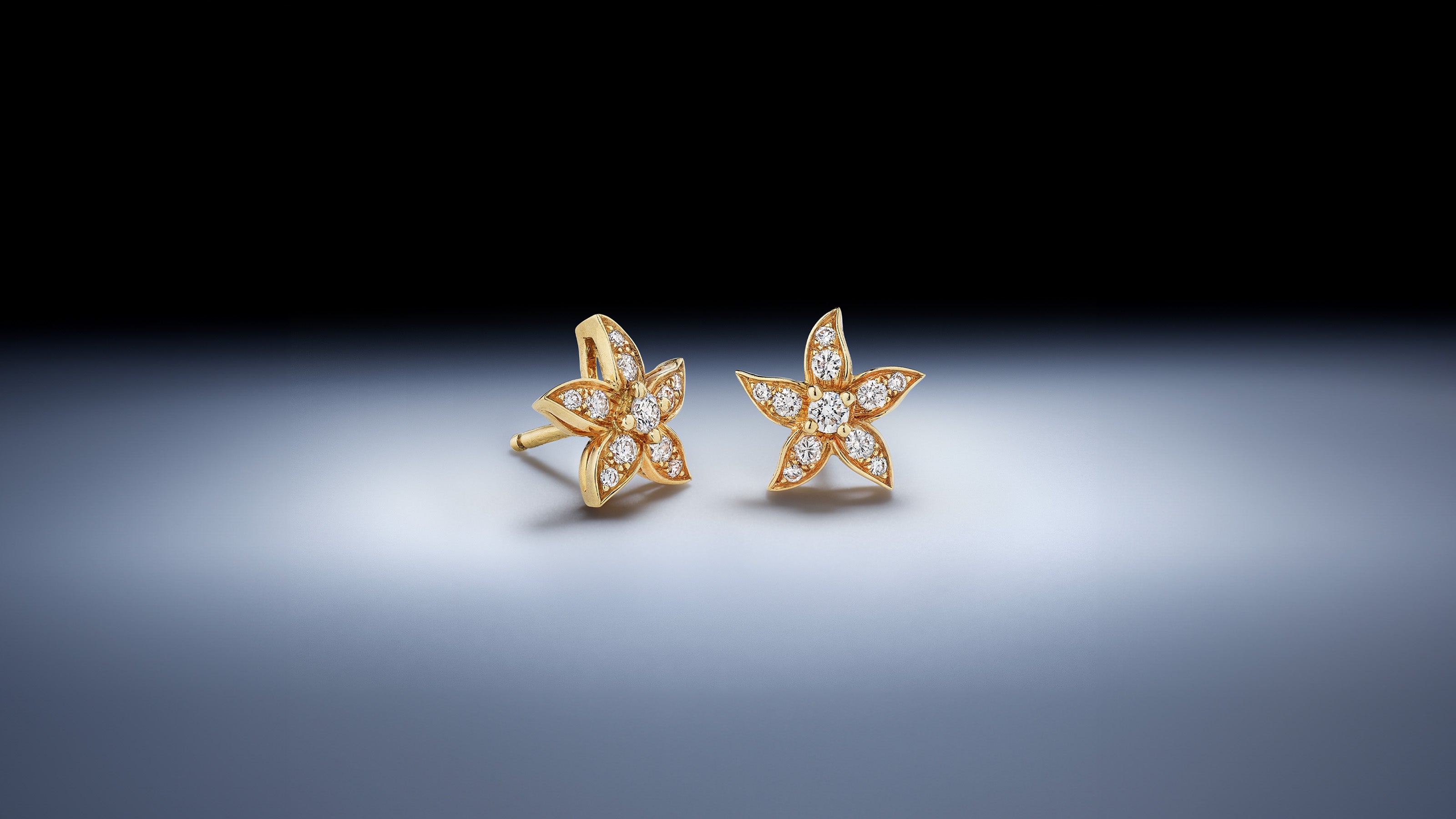 Fleurette Micro Earrings