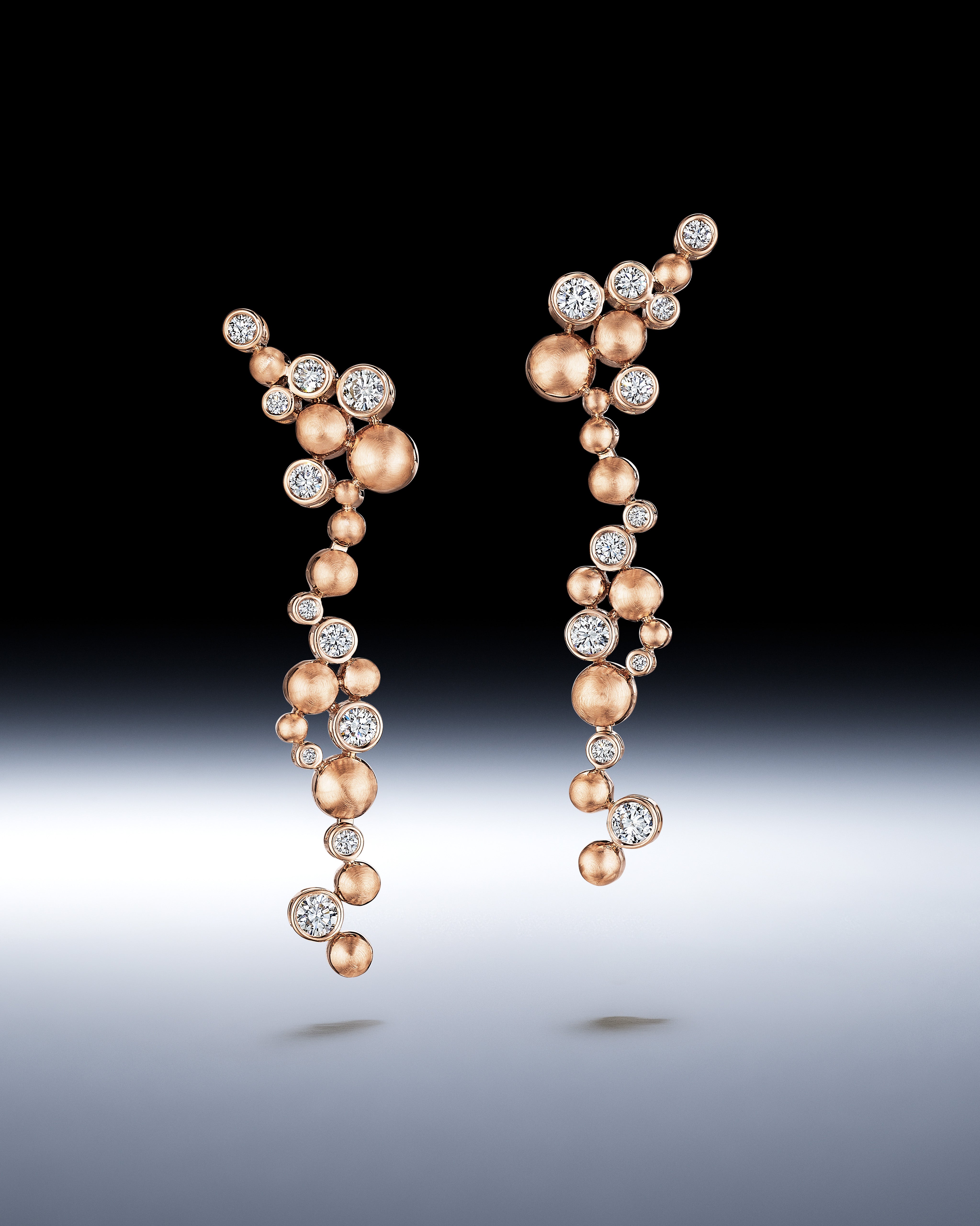 Petillant Chandelier Earrings