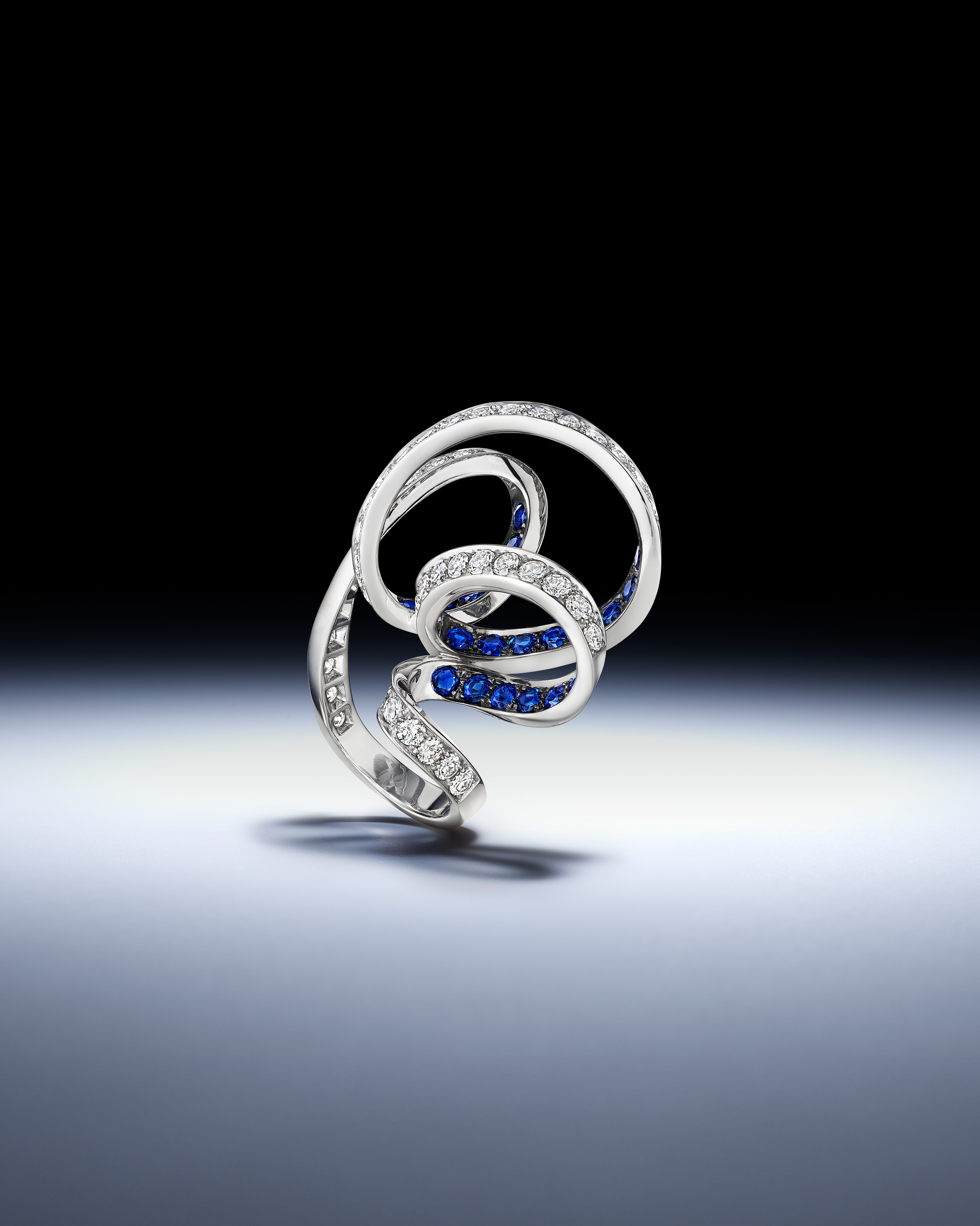 Ruban Ring