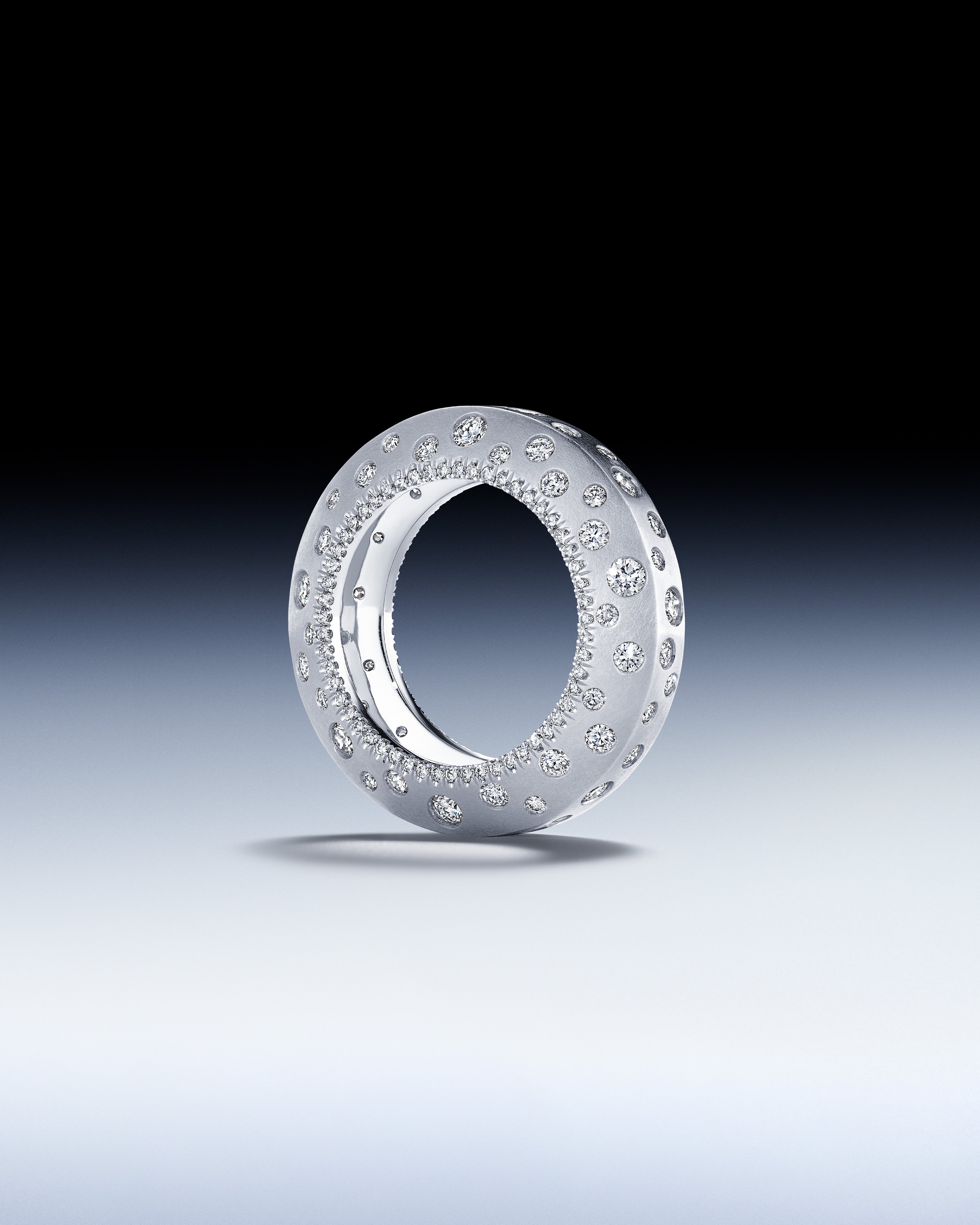 Ecrou Satin Ring