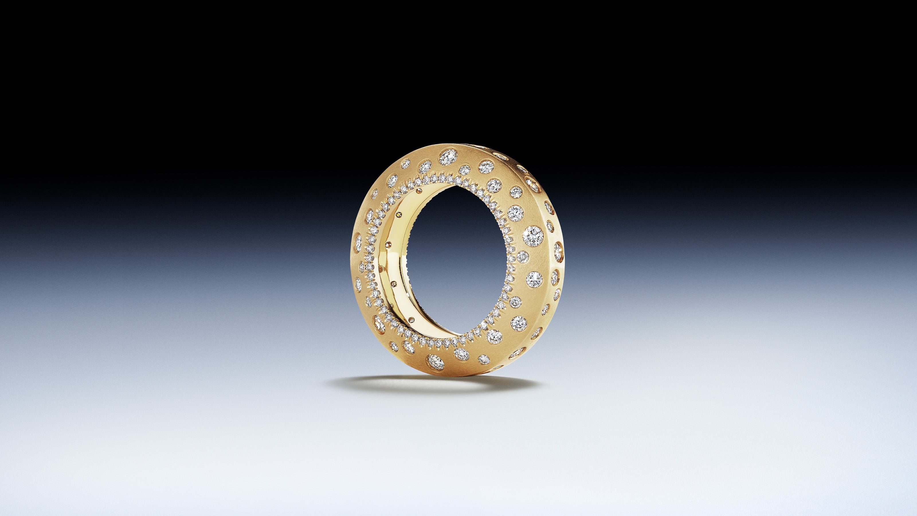 Ecrou Satin Ring
