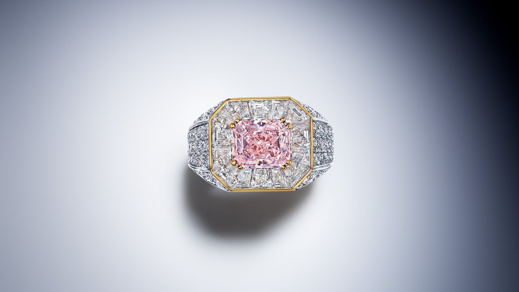 Tour Ring
