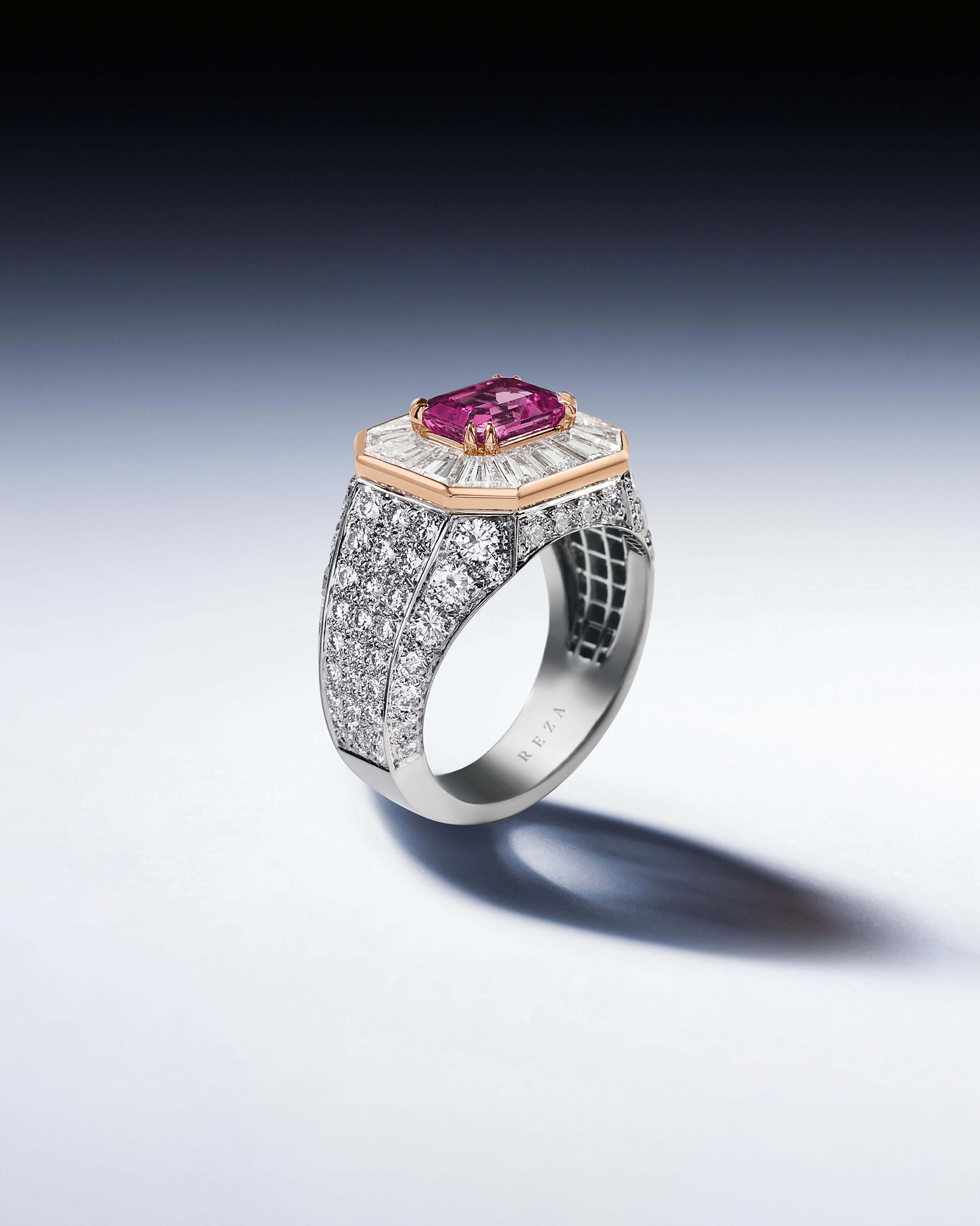 Tour Ring