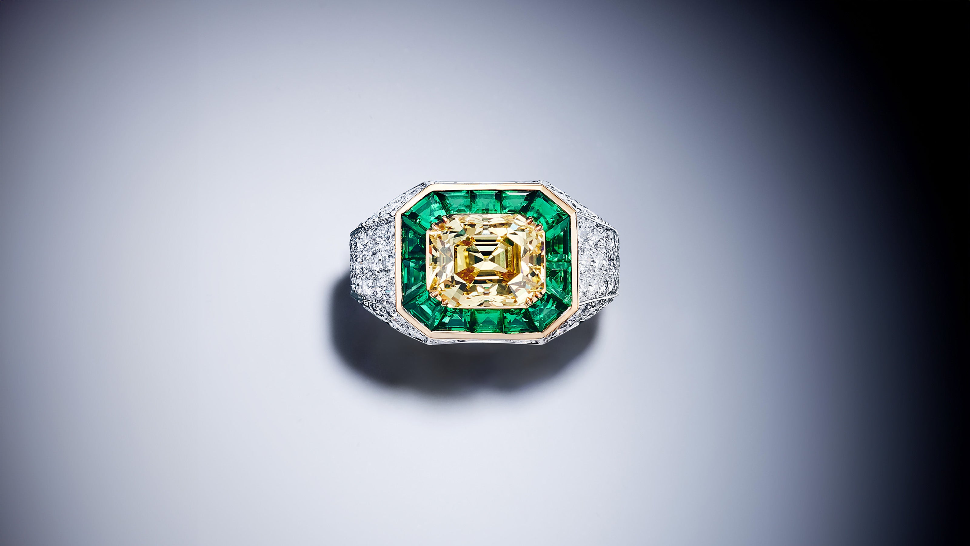 Tour Ring